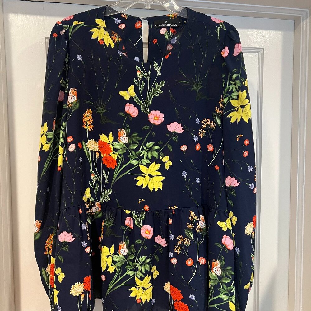 EUC Tuckernuck Pomander Place Carlota Peplum Blouse Top Size XXL Navy Floral